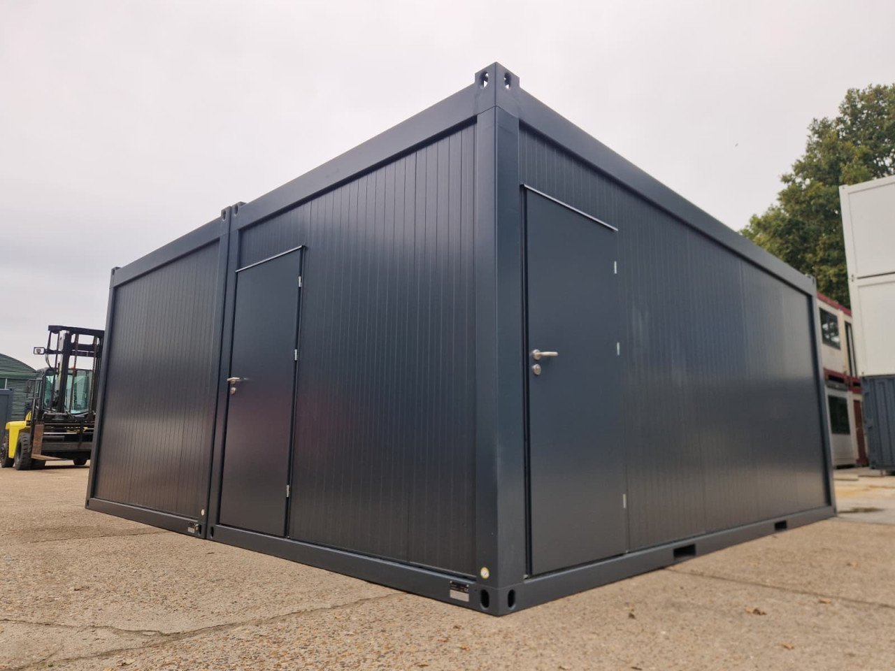6x6m kantoorunit / woonunit / schaftkeet / bouwkeet nieuw!