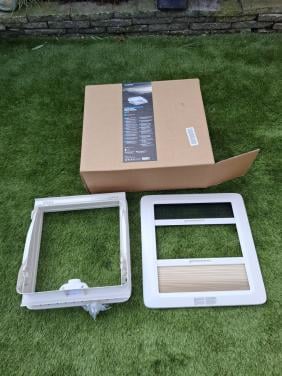 Dometic mini 40x40 raamwerk