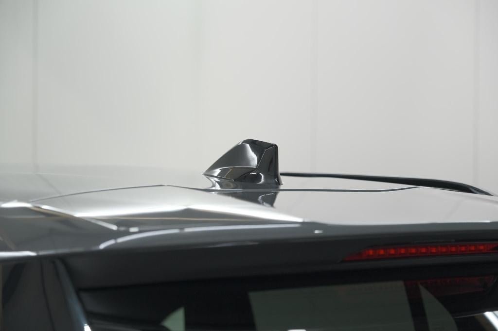 Peugeot E-2008 ev allure 54 kwh | 11 kw lader | warmtepomp | apple carplay 