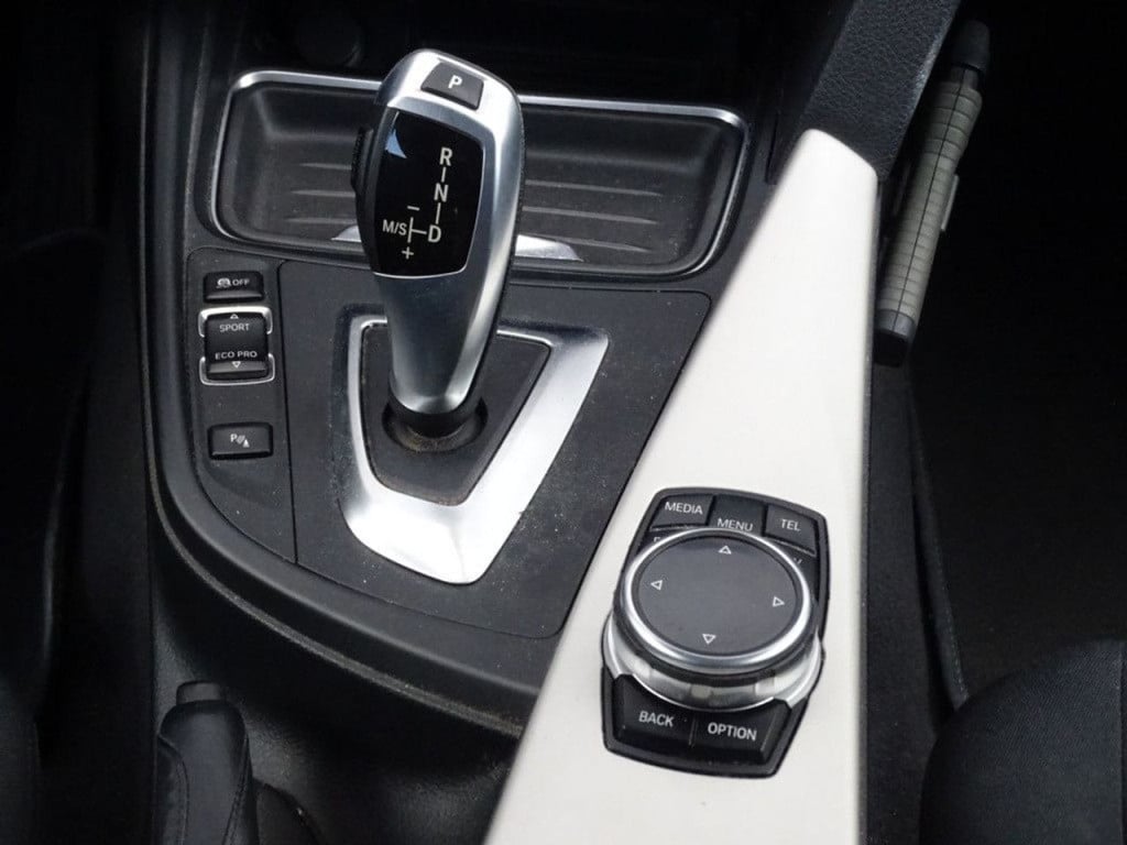 BMW 3-serie gran turismo 320i business bi-xenon | navi