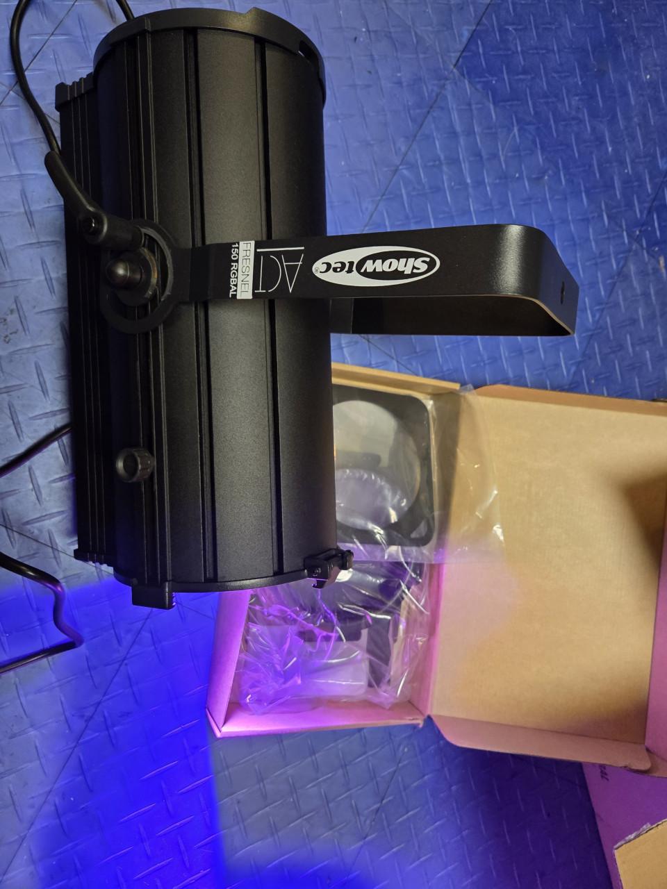 Showtec ACT150 RGBAL led theaterspot kleur - NIEUW