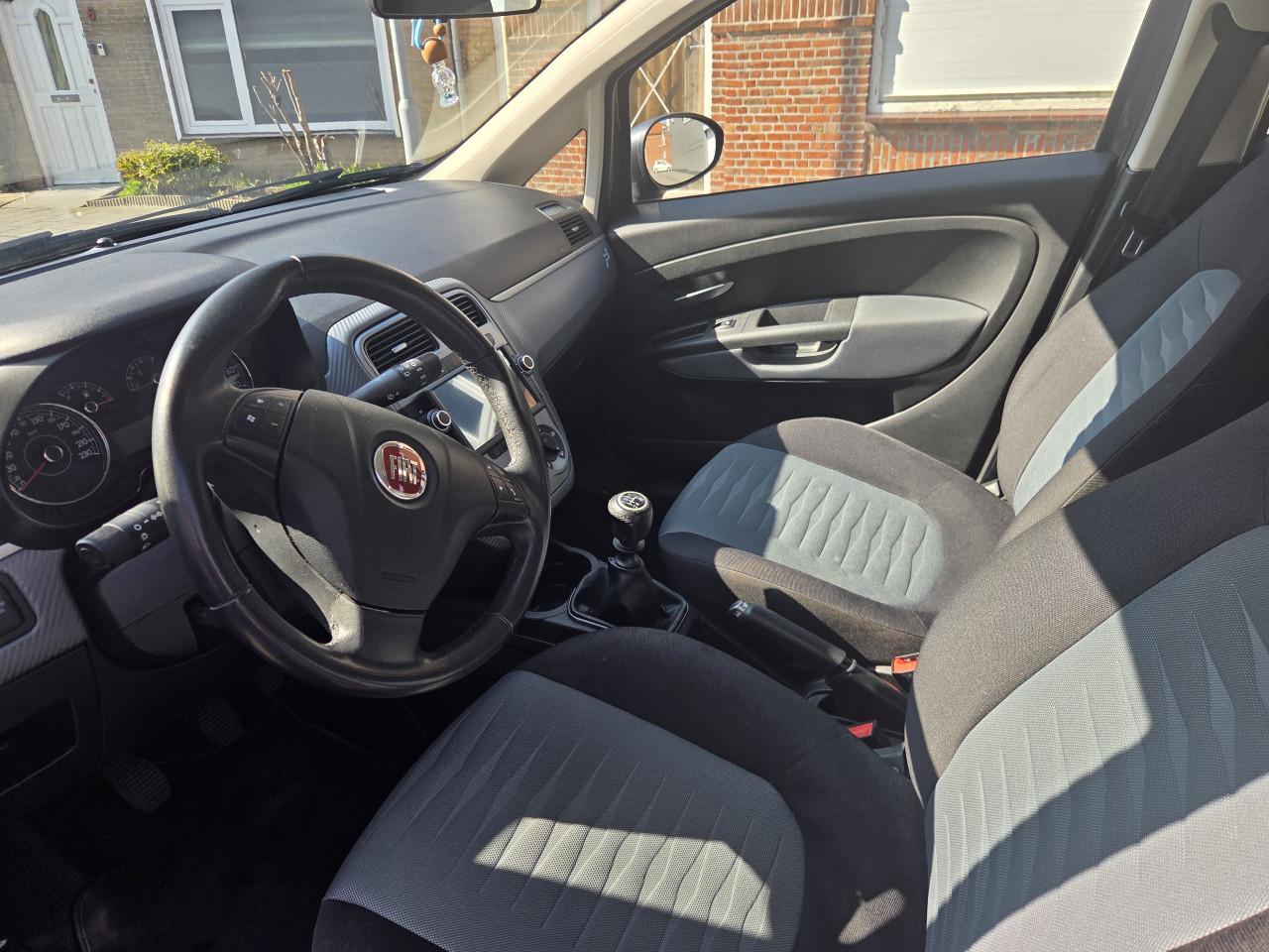 Fiat punto active 1.2 8v