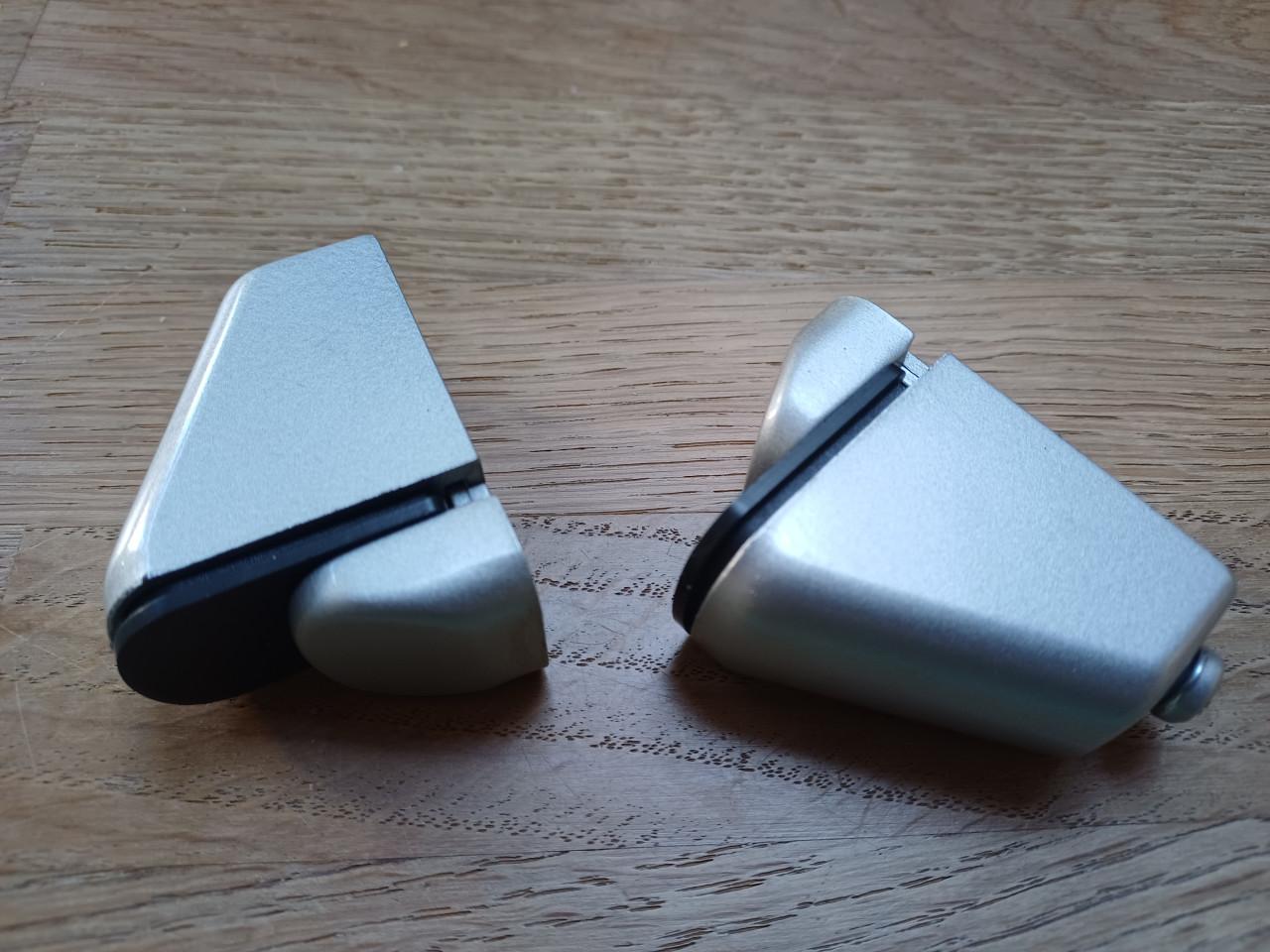 Glazen PLANCHET met bevestigingsclips, merk Duraline