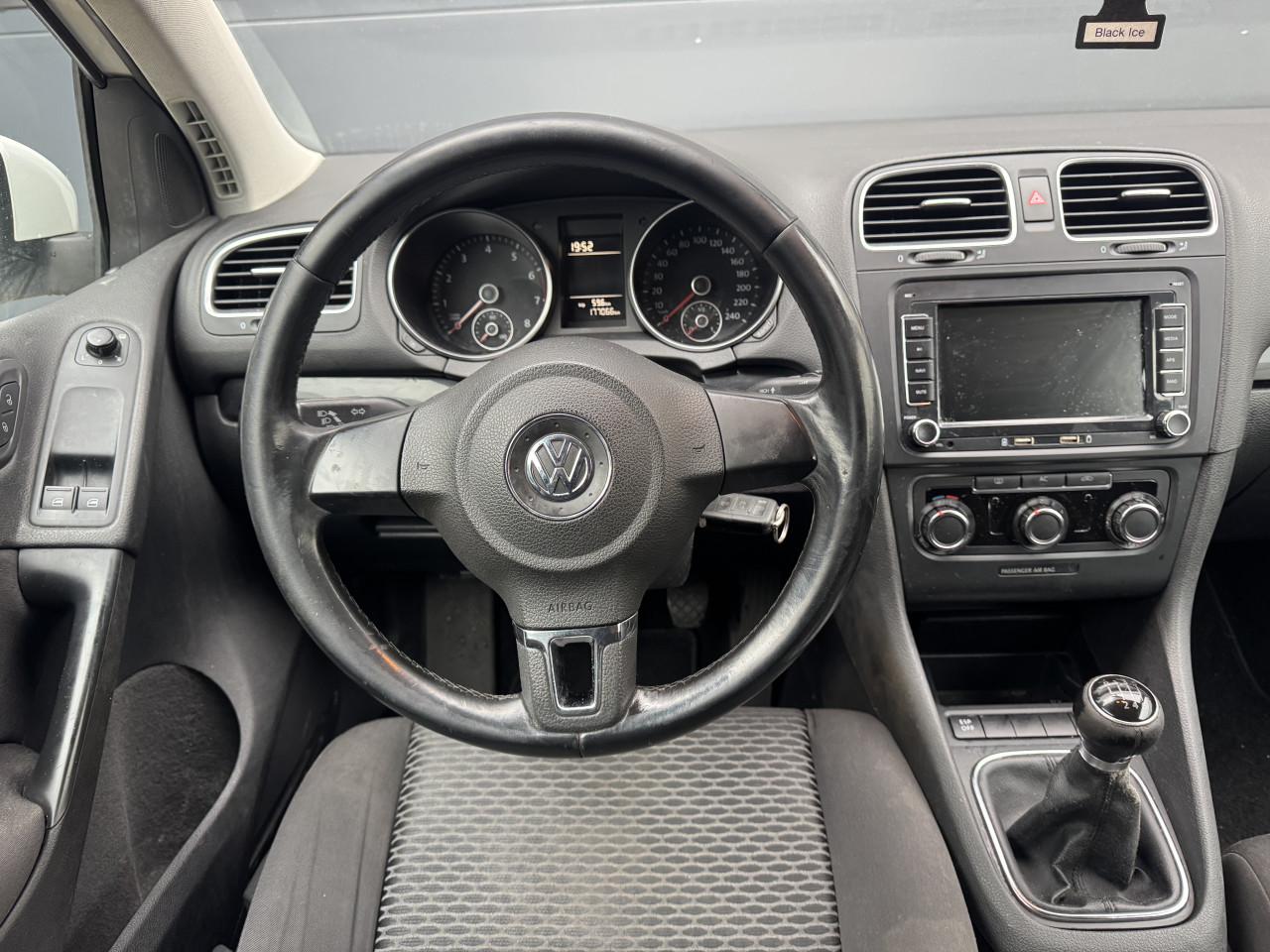 Volkswagen Golf 1.6 75KW 2009 Wit Airco Apk Navigatie Xenon