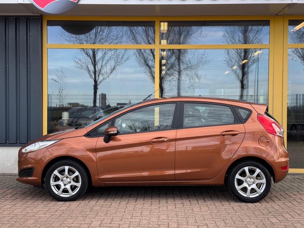 Ford Fiesta 1.0 style essential