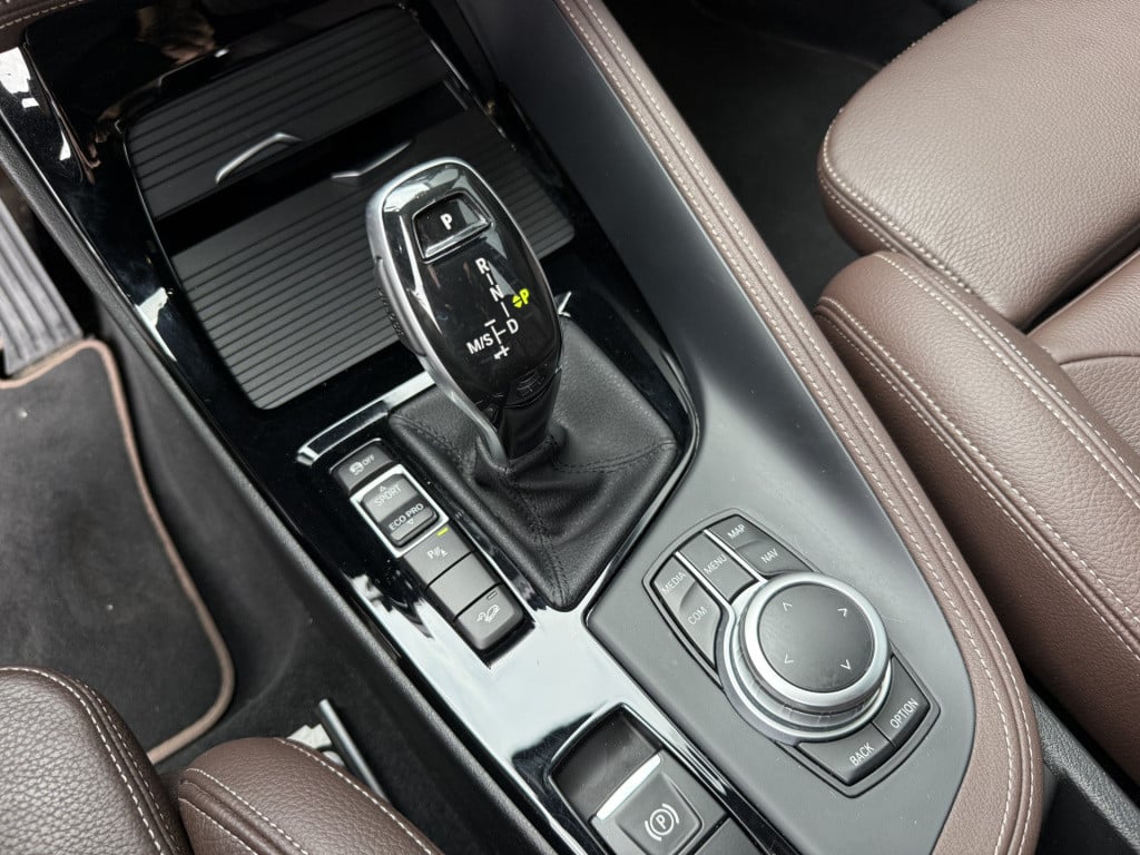BMW X1 x-drive20i automaat high executive