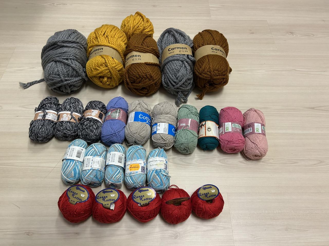 Allerlei katoen haak en brei garens....