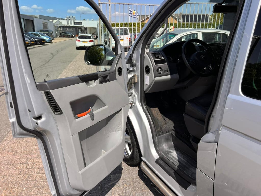 Volkswagen Transporter 2.0 tdi l2h1 dc comfortline