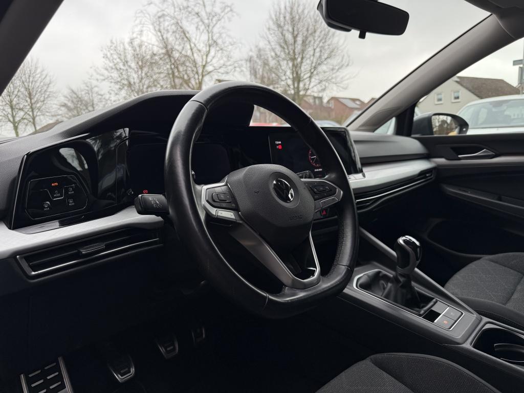 Volkswagen Golf 1.0 tsi life business