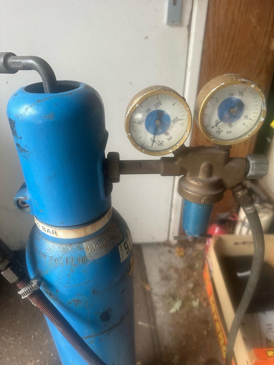 Autogeen lasset / snijset / hardsoldeer