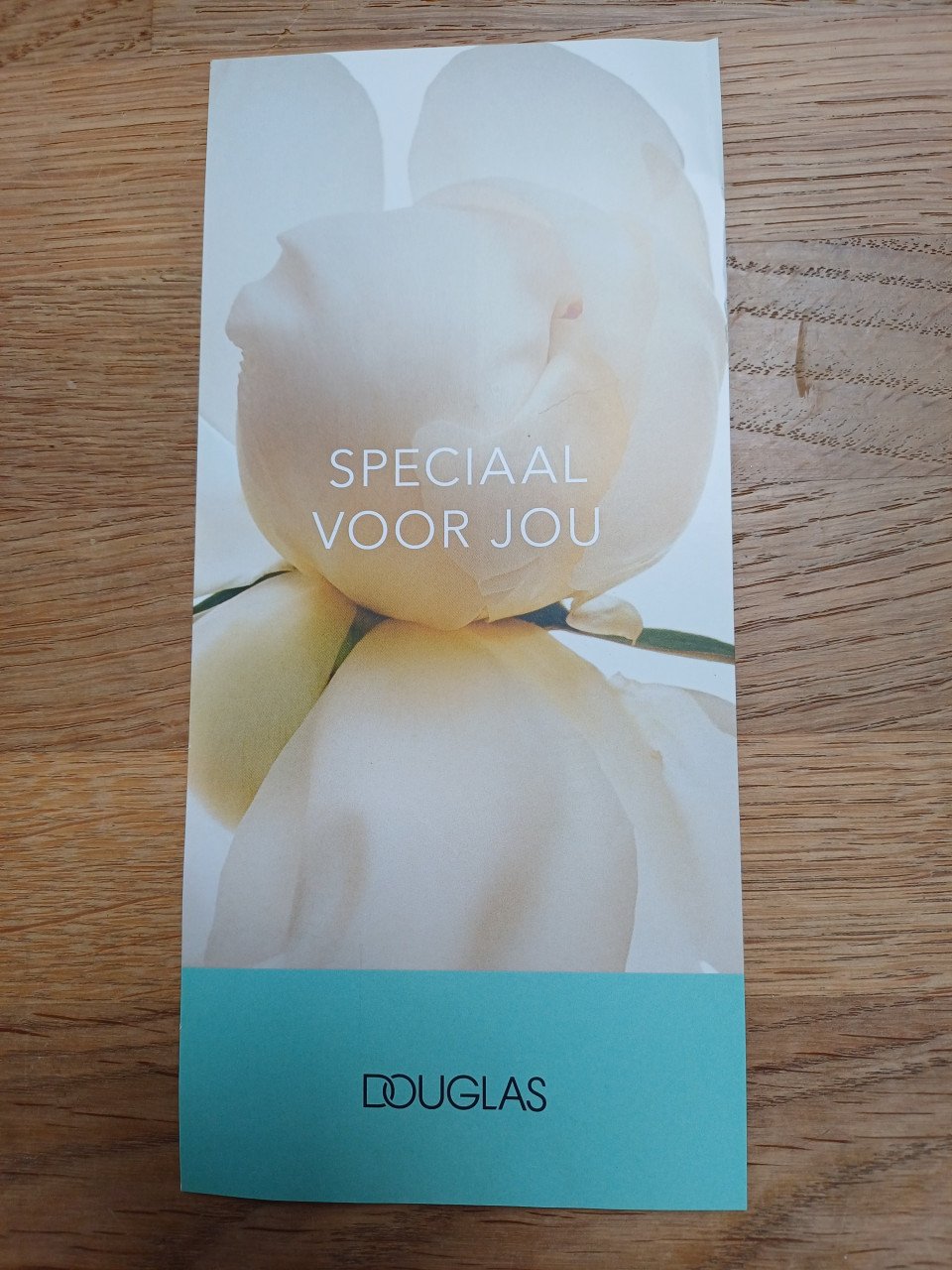 CADEAUKAART van DOUGLAS van 100 euro voor 85 euro !!!