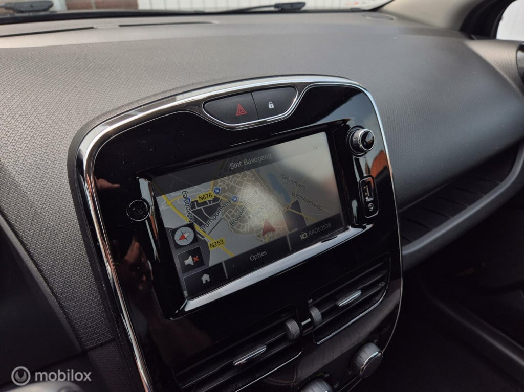 Renault Clio 0.9 tce dynamique / airco / cruisecontrol / dealeronderhouden 