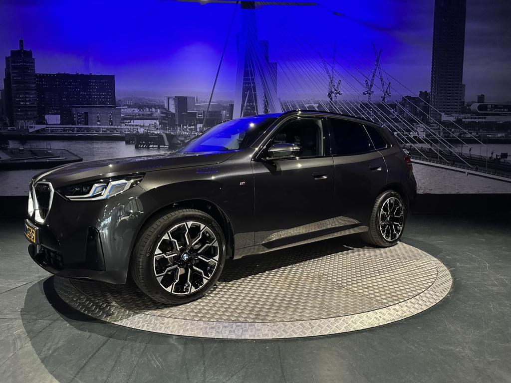 BMW X3 20 xdrive *pano*surroundview*parkass*driveass*leder*memory*