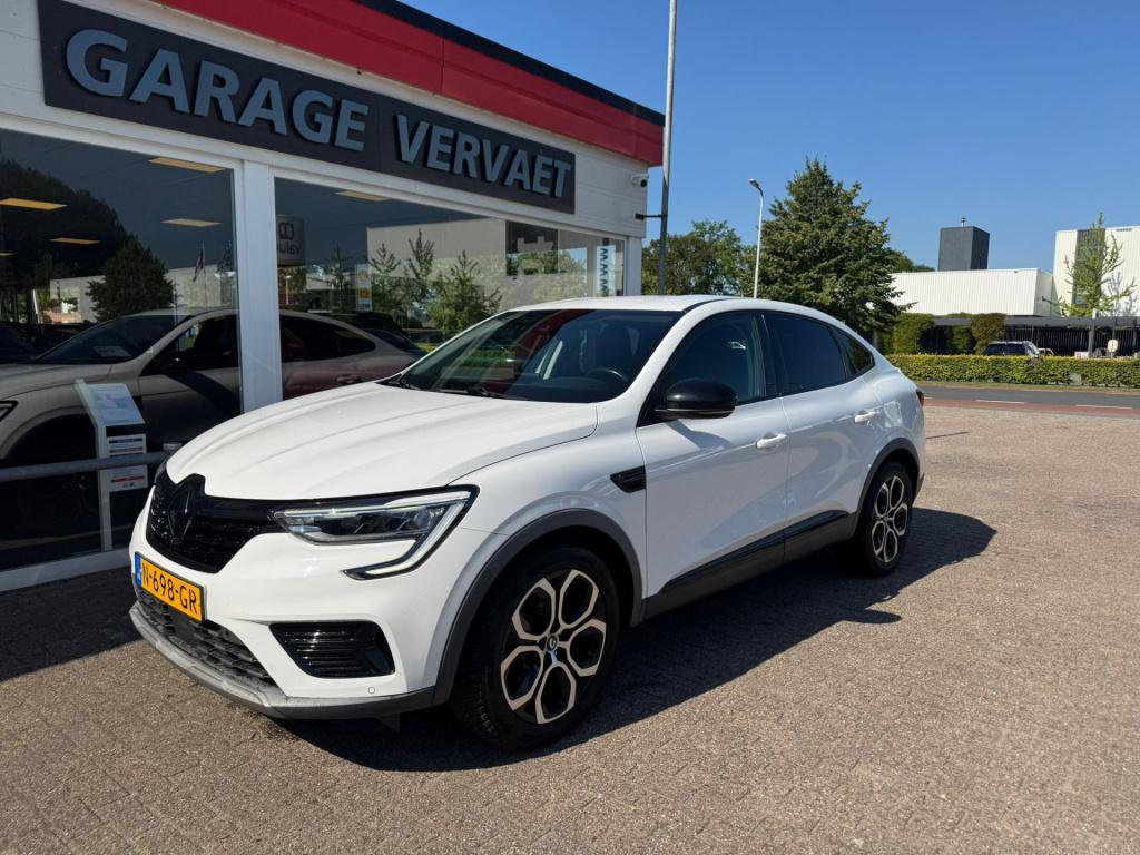 Renault Arkana 1.6 e-tech hybrid 145 intens