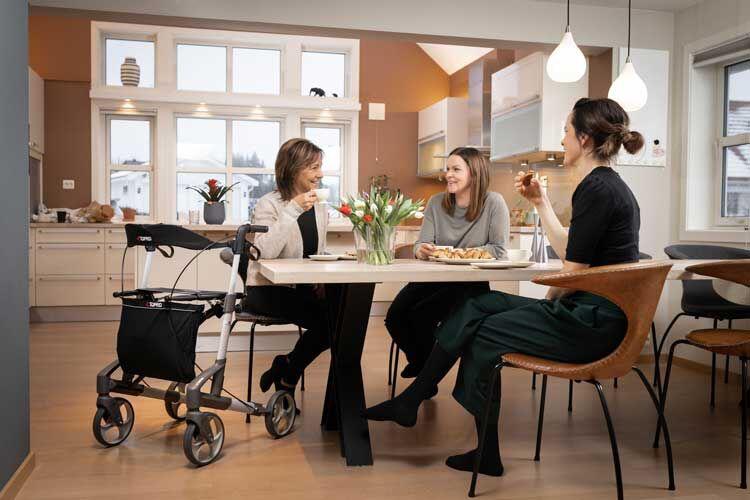 TOPRO Troja Original Rollator lichtgewicht met tas nieuwprijs €299,-