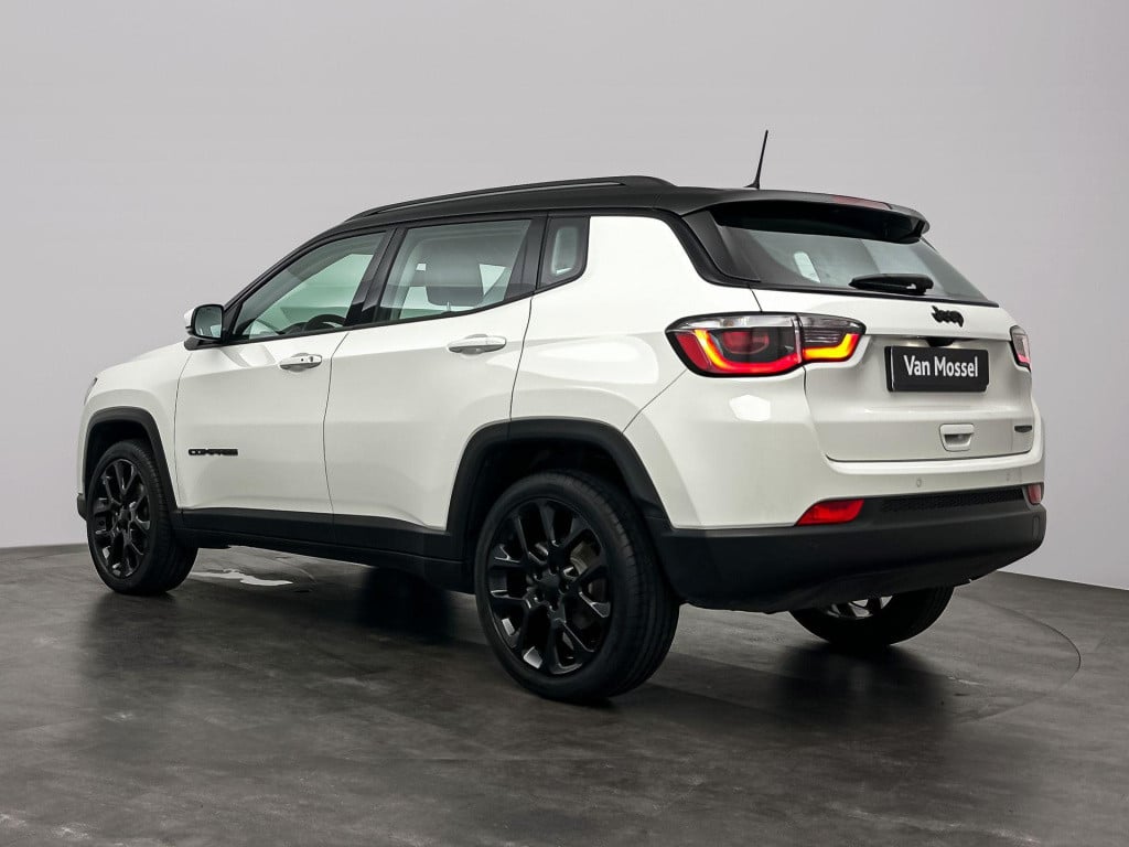 Jeep Compass 1.3t night eagle liberty edition | apple carplay/ android auto