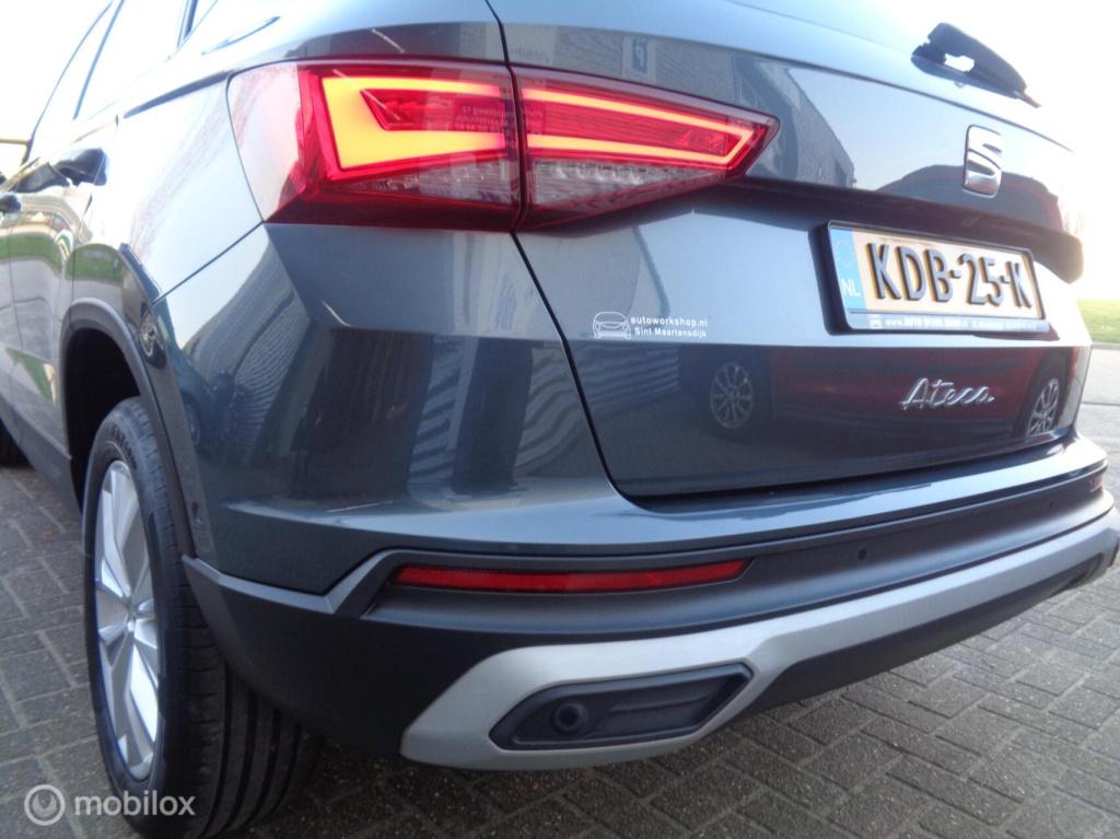 Seat Ateca 1.0 tsi style business intense/airco/led/lm velgen/apple carplay