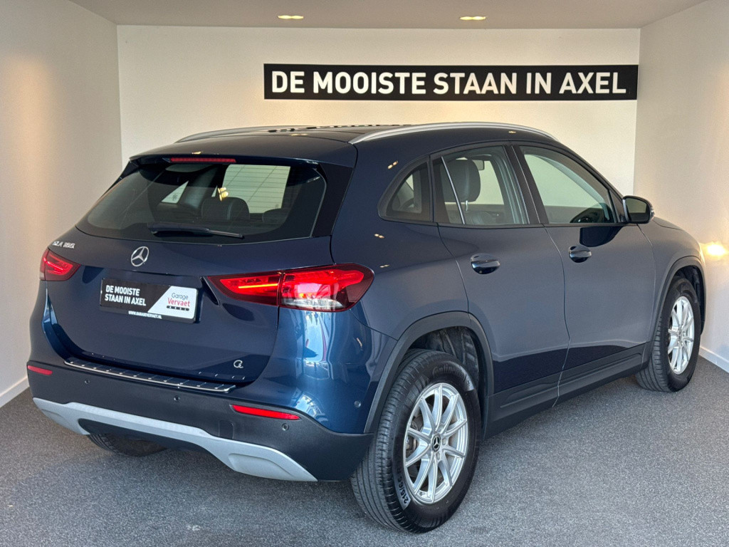 Mercedes-Benz Gla-klasse 180 business solution
