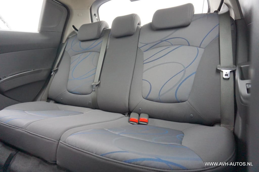 Chevrolet Spark 1.2 16v lt