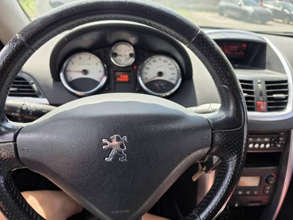 Voor de handige Harry! Peugeot 207 CC Cabriolet 1.6 150 pk