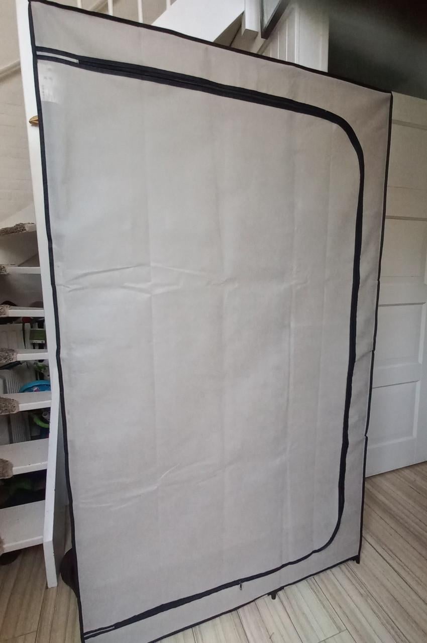 Demontabele kledingkast gratis