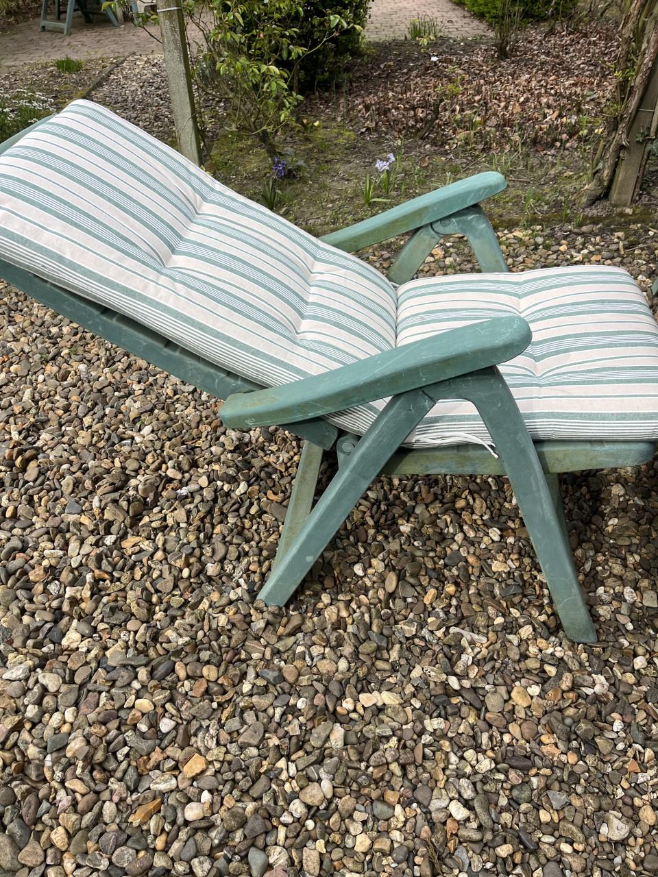 ## Kettler tuinset compleet met mooie kussens ##