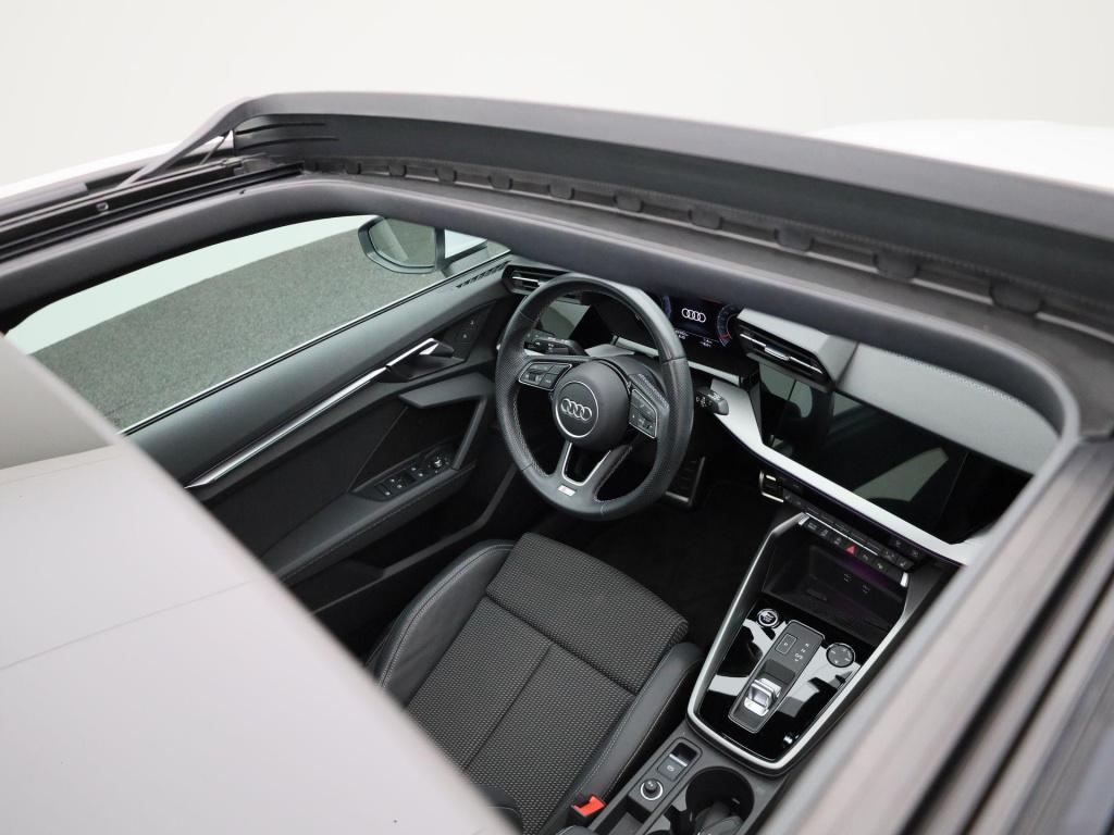 Audi A3 sportback 35 tfsi s edition | automaat | stoelverwarming | panorama
