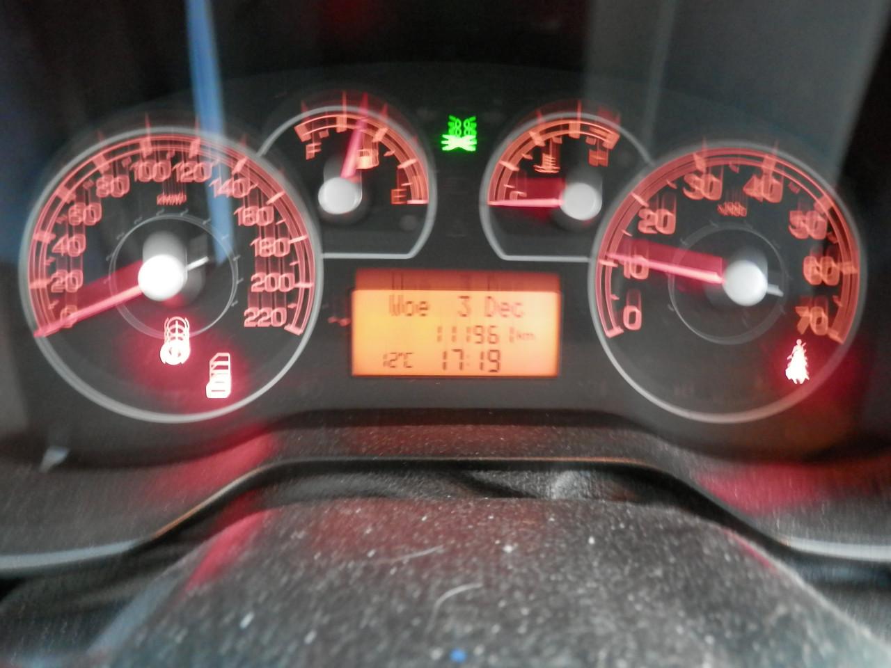 Auto Garant Biedt Aan: Fiat Grande Punto 1.4 Dynamic