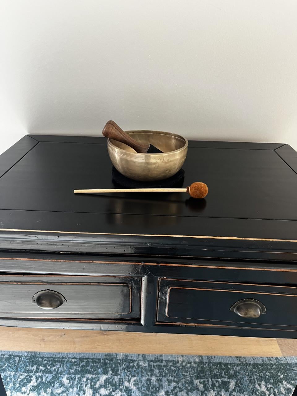Sidetable in rustieke stijl