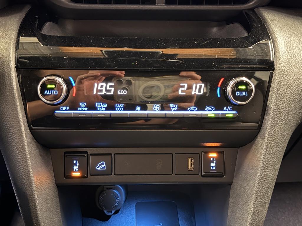 Toyota Yaris Cross 1.5 hybrid launch edition| jbl |hud| awd| stoelverw+stuu