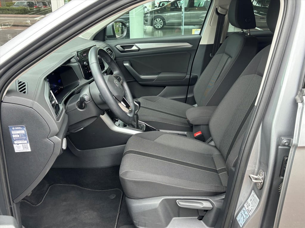 Volkswagen T-roc 1.0 tsi 110pk life| carplay| autom inparkeren|led| rijklaa