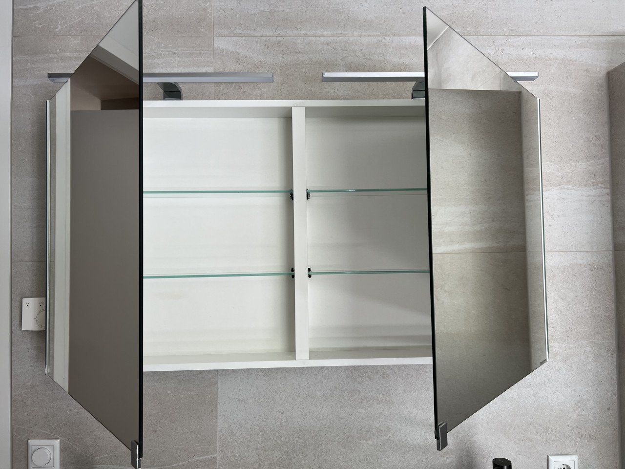 Spiegelkast badkamer Detremmerie