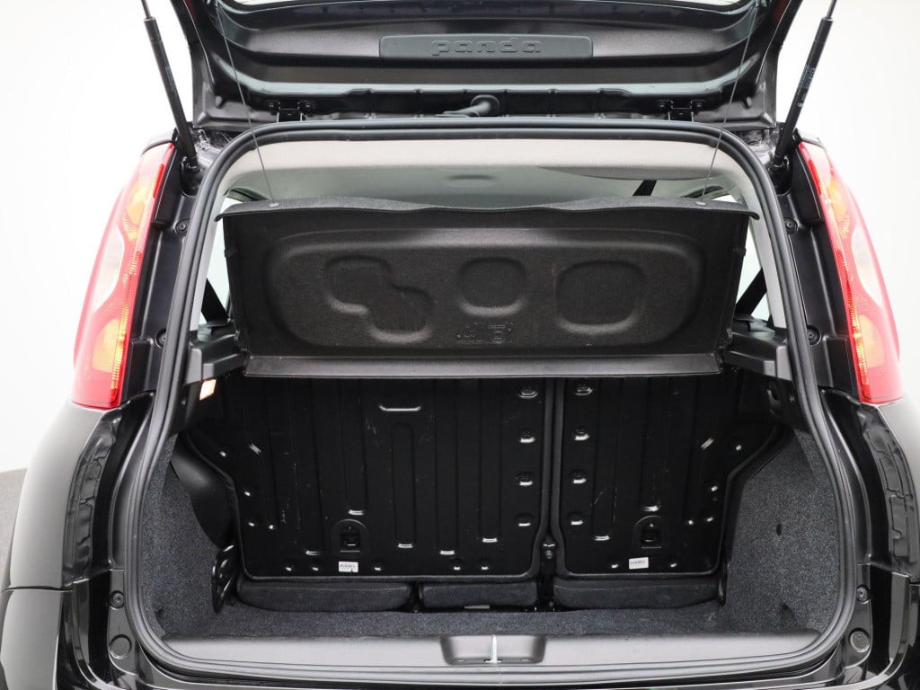 Fiat Panda 1.0 hybrid city life | bluetooth | apple carplay | airco | dab