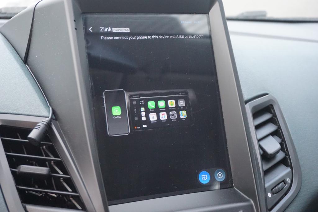 Ford Fiesta 1.25 limited airco / elektr. ramen / carplay / nap
