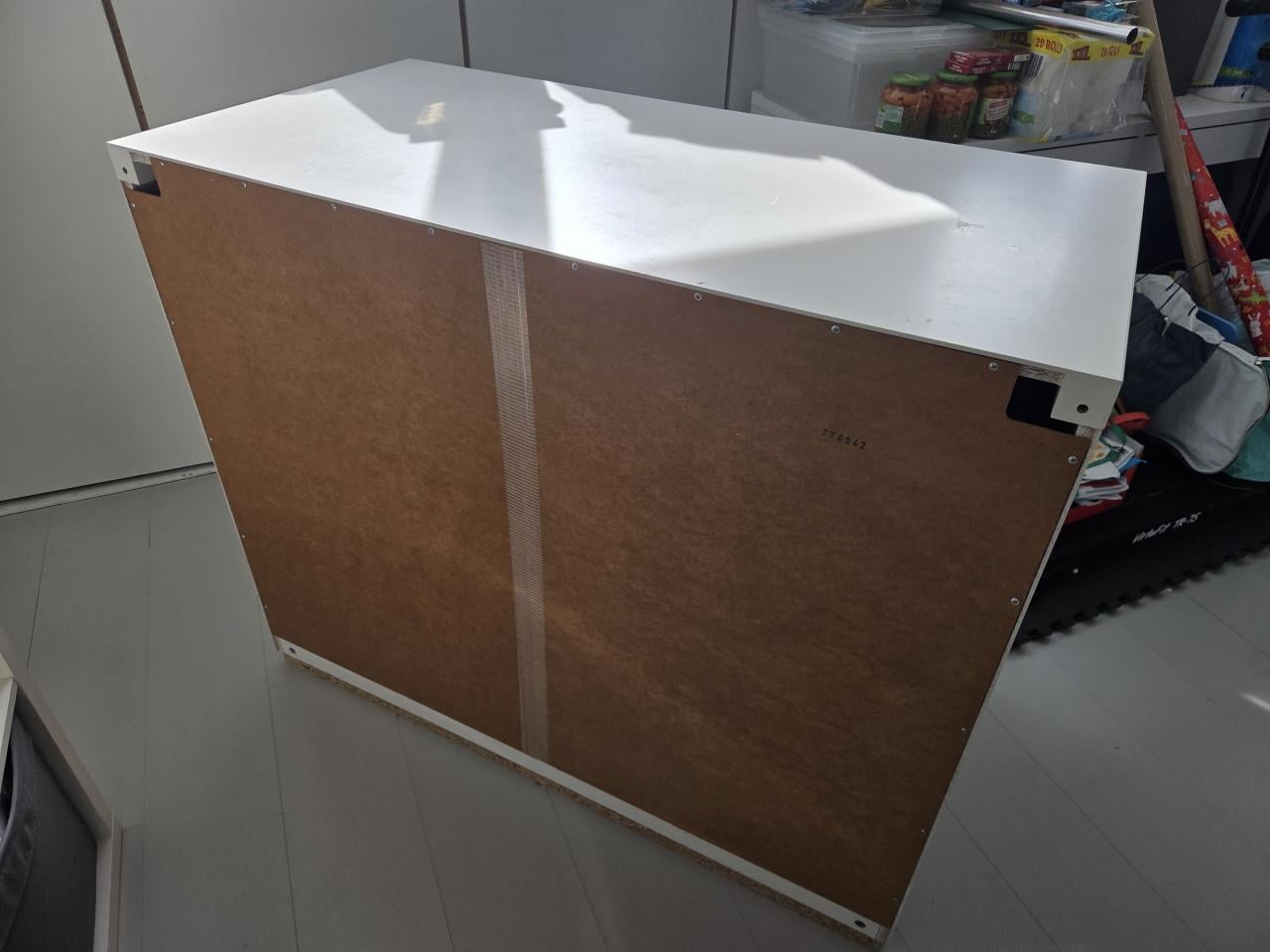 Kidsmill Studio kledingkast + commode wit/walnoot