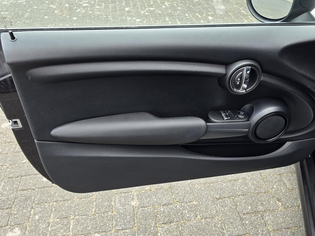 Mini One mini 1.2 salt business automaat