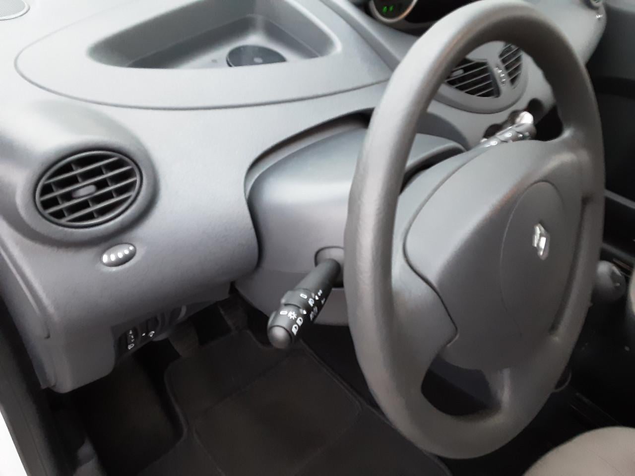 Renault Twingo 1.2-16V Authentique