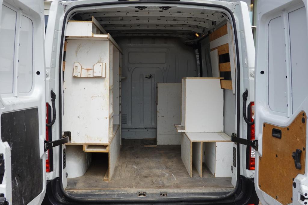 Renault Master t28 2.3 dci l1h1
