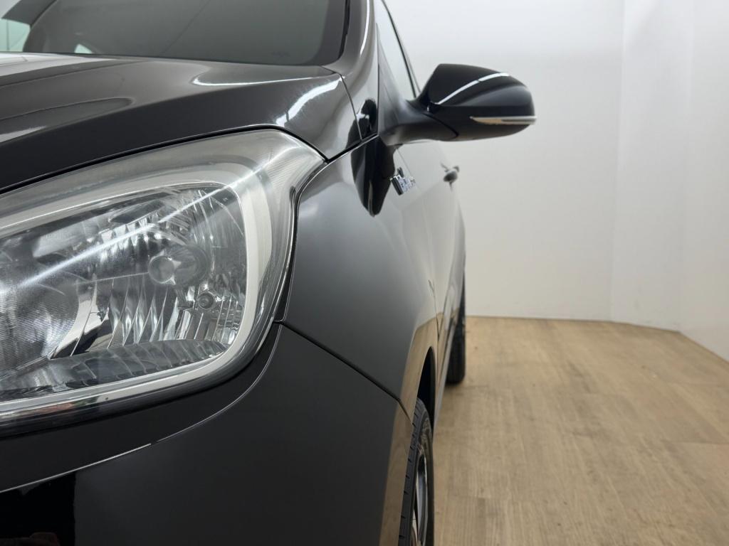 Hyundai I 10 occasion 1.0i i-motion comfort plus | zwart | tweedehands hyun