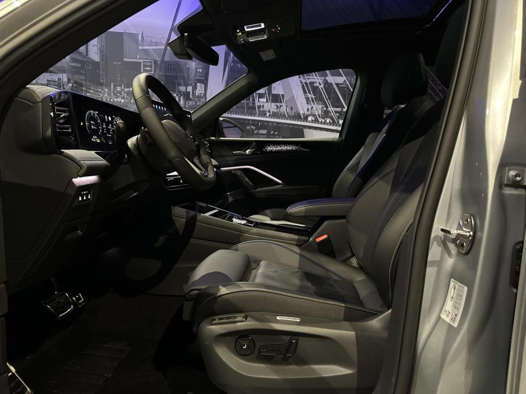 Volkswagen Tiguan 1.5 ehybrid r-line edition *leder*memory*blackstyle*trekh