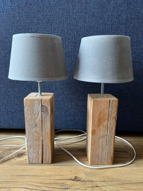 Twee mooie schemerlampjes
