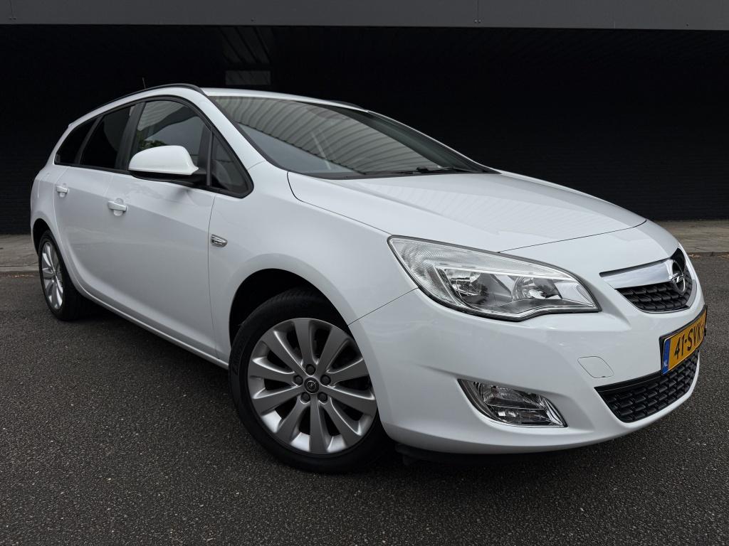 Opel Astra sports tourer 1.4 turbo edition