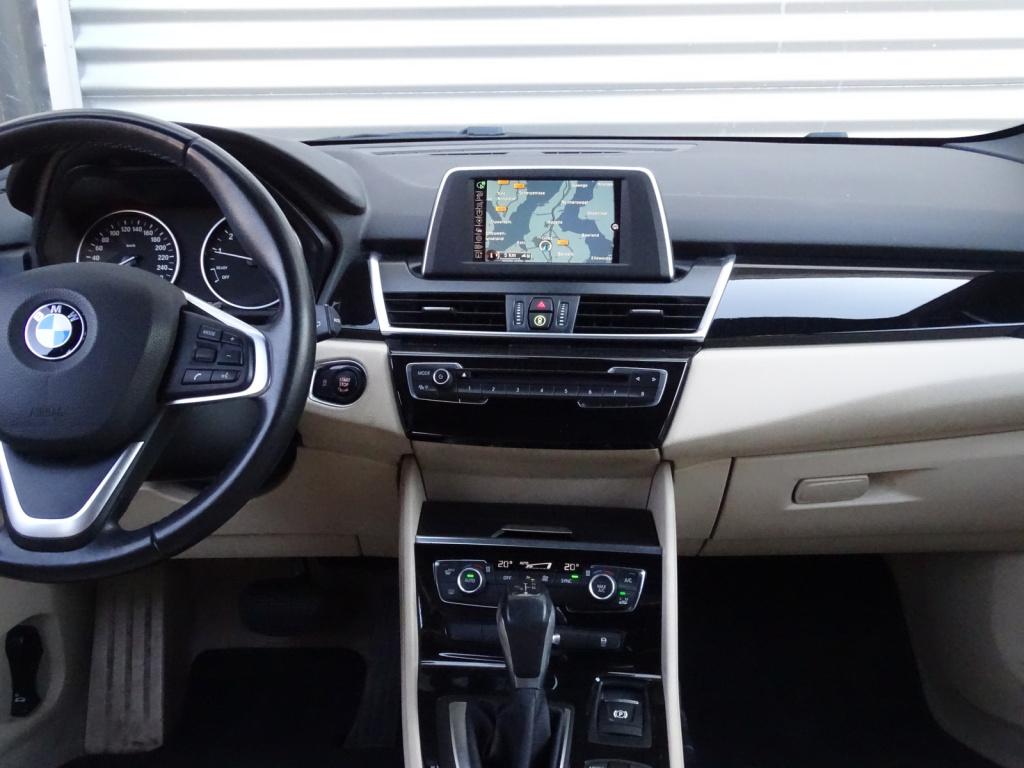 BMW 2-serie active tourer 218i executive automaat | leder