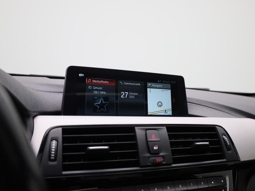 BMW 3-serie 320i m sport edition | automaat | sportonderstel | lmv | schuif