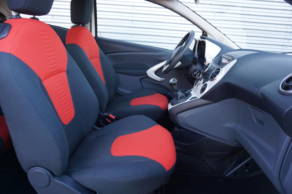 Ford KA 1.2 titanium airco / elektr. ramen / nap / apk t/m 18-11-2026