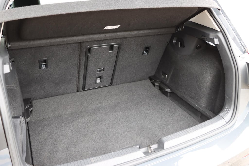Volkswagen Golf 1.0 etsi life 115pk dsg7