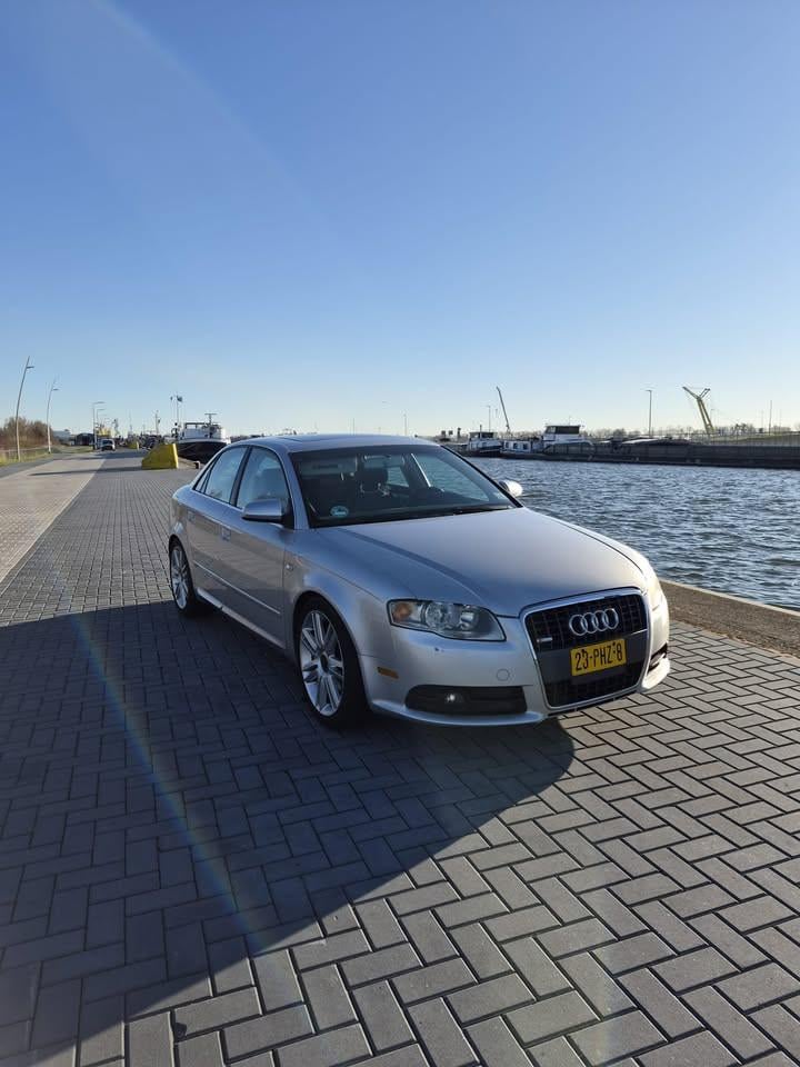 2008 Audi A4 B7 2.0 tfsi quattro sedan (usa)