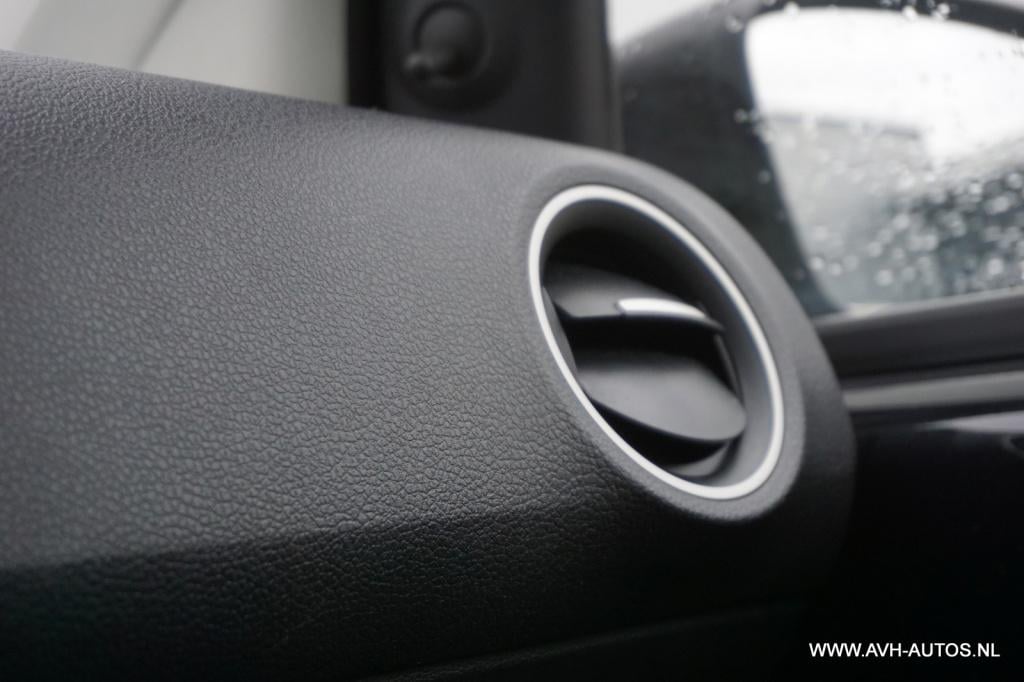 Volkswagen UP! 1.0 take up! bluemotion