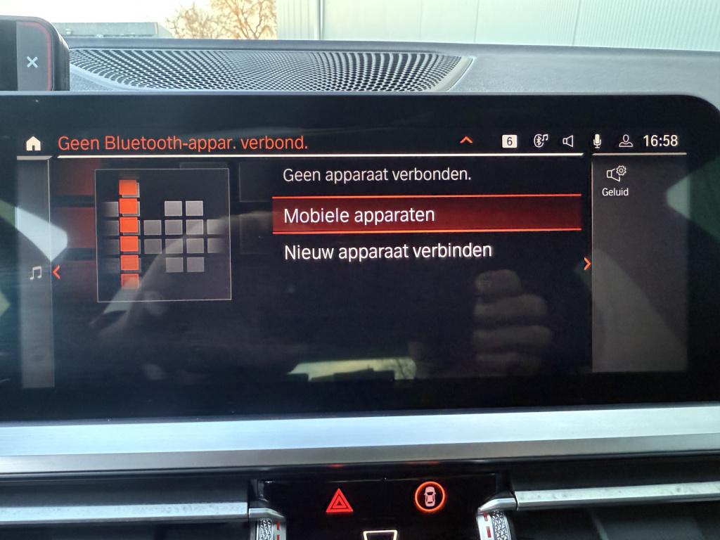 BMW 3-serie touring 330i automaat x-drive high executive