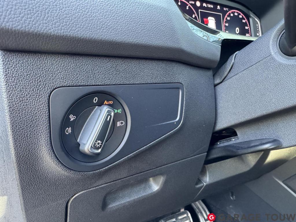 Volkswagen Tiguan 1.5 tsi r-line *btw, pano, el.trekh, orgnl